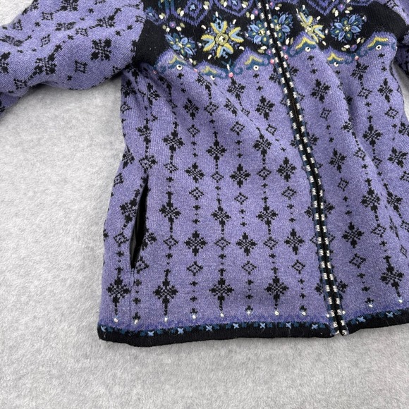 Icelandic Design Sweater M Womens Purple Pure Wool Jacket Scandinavian Floral - Picture 13 of 14